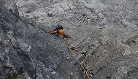 bombenfester schwarzer Edelfels
