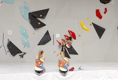 Die Boulderwand beim Rock Master 2024