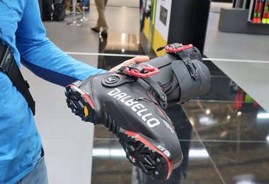 Auf der Ispo Messe mit dem neuen Dalbello Lupo Air