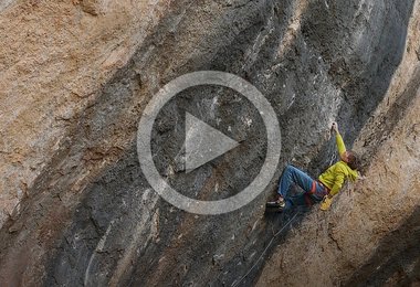 Alex Megos wiederholt „King Capella“ 9b+