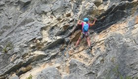 Die zweite Seillänge der Via Katl an den San Paolo Felswänden, Foto: Peter Achmüller