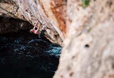 Jakob Schubert und Chris Sharma bei neuen DWS-Projekten auf Mallorca (c) moritz klee