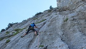 In der ersten 6+ Seillänge.