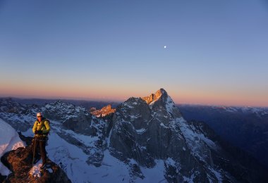 Morgenstimmung an der Sciora Dadent. Der Riese im Hintergrund: Pizzo Cengalo.