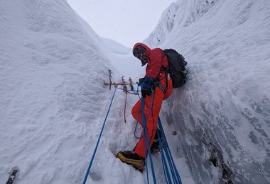 Markus Hofbauer beim Eisklettern