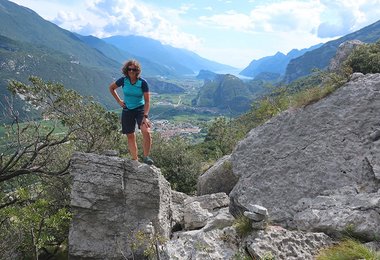 Vor allem bei den Zu- und Abstiegen westlich von Arco, Dro, Pietramurata und Sarche sind vom Bären-Problem betroffen.