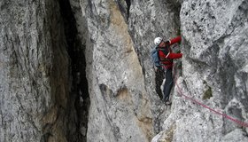 Stefan Comploi in der dritten Seillänge der »Quelle des Vergessens«.