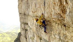 Simon Gietl in Voodoo Zauber (c) Christoph Vonmetz