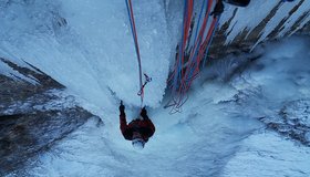 Die erste Seillänge der Route Grillhub