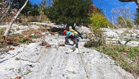 Im oberen, leichten und plattigen Teil der Route Haselnuss. 