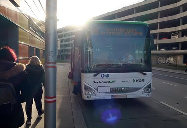 Bus der Linie 520 von Dr. Richard