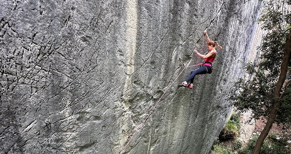 Angelika Rainer in Pungitopo, 8c+ (c)  Jacopo Larcher