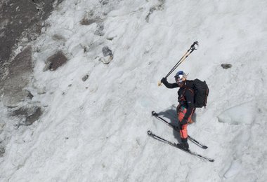 Andrzej Bargiel gelingt erste durchgehende Skiabfahrt vom Nanga Parbat (c) Bartłomiej Pawlikowski / Red Bull Content Pool
