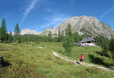 Gemütliches Bergwandern (c) bergsteigen.com