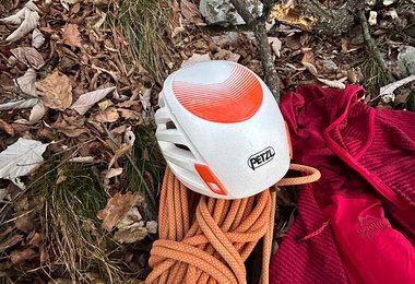 Der Petzl Sirocco 