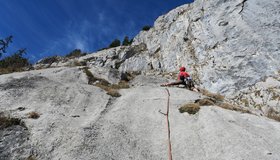 Noch mal die Platte in der zweiten Seillänge (6-)