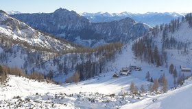 Blick hinunter auf die Steirerseehütten