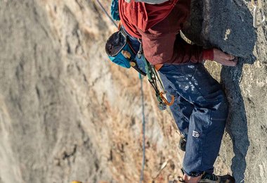 Mich Kemeter in der "Unendlichen Geschichte" (320 m, 8b+) (c)  Stefan Fritsche