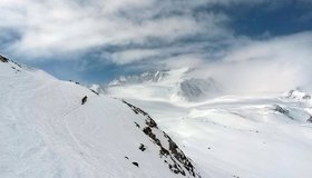 Bei der Querung des steilen Hanges nach der Marteller Hütte.