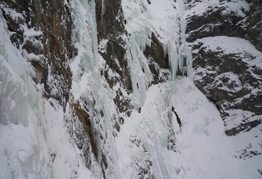 Links, der Blaue Engel in der Blue Box (2. Fall von rechts), Hintere Tormäuer (c) Andreas Jentzsch