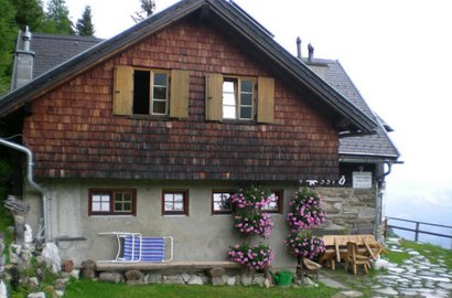 Bergfriedhütte
