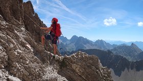 An der Querung nach der Linderhütte - Spitzkofel Steig Klettersteig 