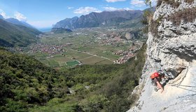 Die zweite Seillänge der Sulle Pance del Pezol - Parete Pezol