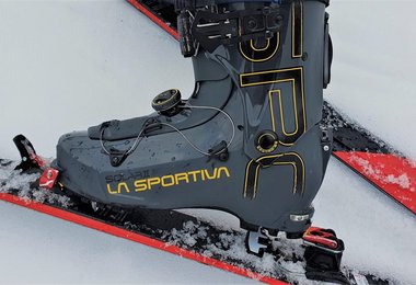 Der La Sportiva Solar II