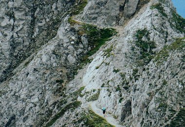 Clara Carste FKT Nordketten-Traverse, Jubiläumsgrat