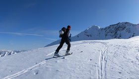 Auf dem Kamm, oben das Kreuzjoch