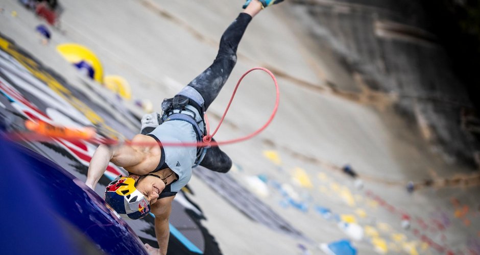 Petra Klingler beim Red Bull Dual Ascent 2023