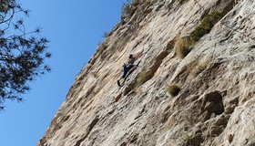 Birgit Auer in der Plattentour "Nido de Pratas" 6b