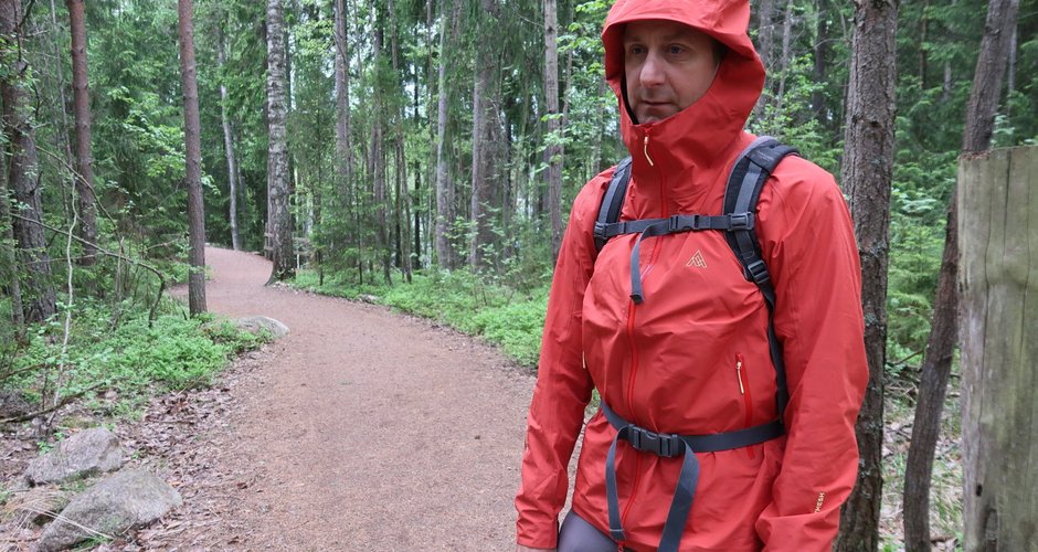 Auch bei Regenwetter ist man mit der Guardian Apex Jacket gut angezogen. (Foto: Sabine Wissekal)