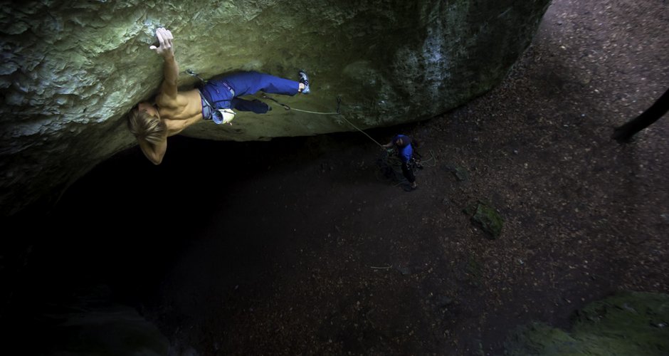 Alexander Megos in Geocache (c) Claudia Ziegler