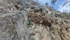 Die großartige Route HöhlenForscherVerschneidung. 5+