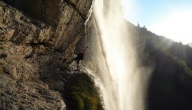 Unter dem Cascade du Dar