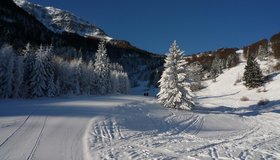 Beginn des Aufstieges auf der Piste