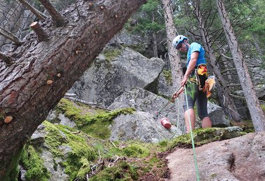 Am Ende der langen Granit-Mehrseillängentour im Zillertal