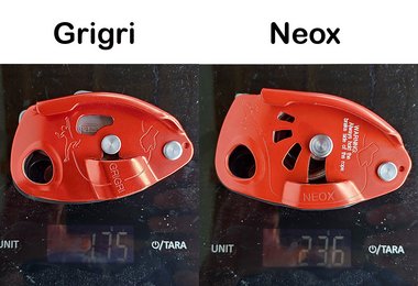 Gewichtsvergleich, dass Neox ist um rund 60 Gramm schwerer als das Grigri