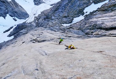 In der der Route Forum (800 m, 22 Seillängen, 7c max)