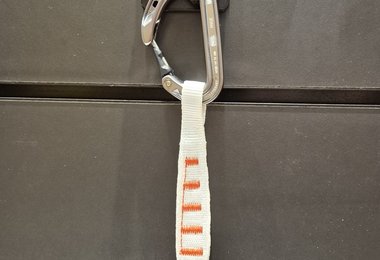 Der neue Petzl Ange Karabiner