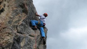 Tolle Kletterei in der 1. Seillänge