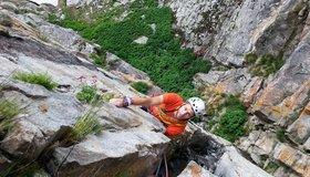 Martin & Botanik in der 1. Seillänge von "Aller Anfang ist schwer"