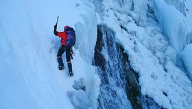 Im unteren Teil des Grawa Eisfalles