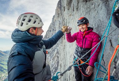 Simon Welfringer und Nils Favre in der Route Paciencia - Eiger Nordwand (c) Damien Largeron / Millet