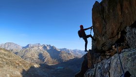 Kurze Wandpassage in Teil 2 des Tierbergli Klettersteiges