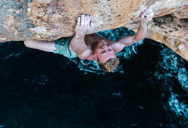 Jakob Schubert und Chris Sharma bei neuen DWS-Projekten auf Mallorca (c) moritz klee