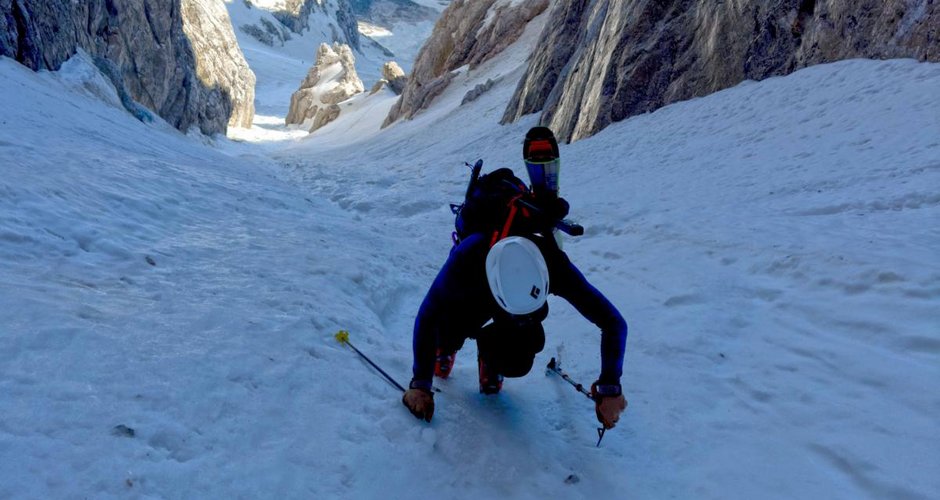 BD Whippet Pole und ein gutes Tragsystem für die Ski machen alles leichter 