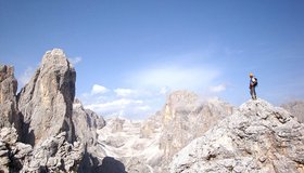 Tolle Aussicht auf die Pala-Felstürme - Ferrata Dino Buzzati
