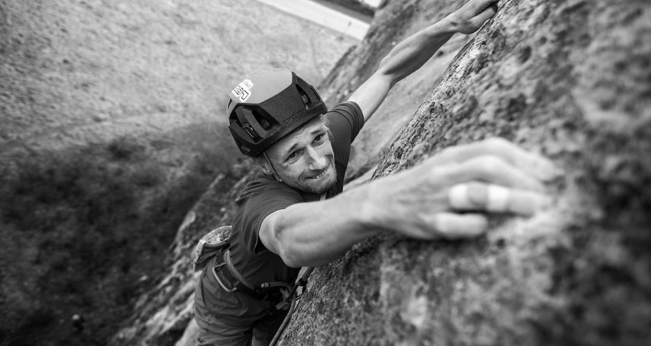 Martin Feistl bei der clean Begehung der Route Massive Attak (8a+(b) in Konstein (c) Lukas Neugebauer